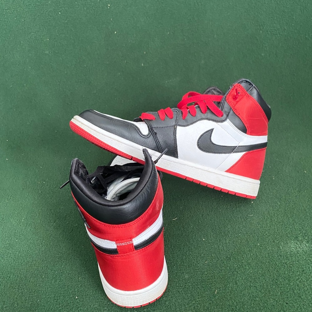 Jordan 1 - Picture 3 of 6